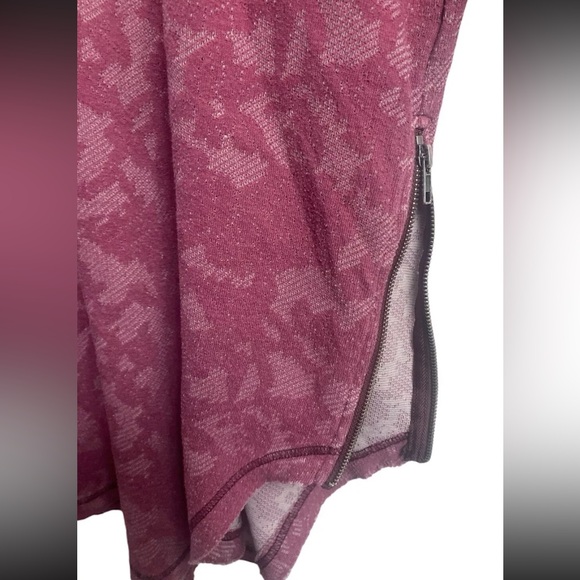 FREE PEOPLE Sz Large Bed Of Roses Jacquard Tunic Side Zip Sweatshirt Lace print - Picture 7 of 9